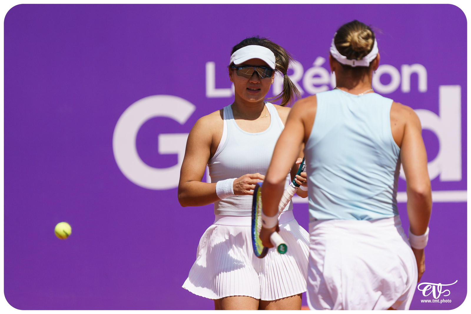 WTA 500 IS 2025 : T. BABOS + L. STEPHANIE vs H. GUO + N. MELICHA